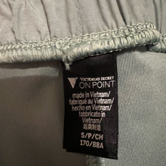 Brand New without Tags - Picture 4 of 4